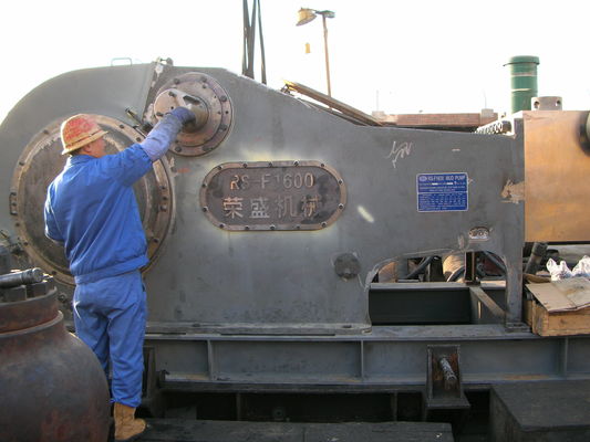 پمپ گل حفاری زمینی F500-F1600 پمپ 1640KW 2200HP API 7K پمپ دیزل