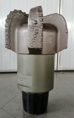 میدان نفتی 19mm Polycrystalline Diamond Compact Drill Bits بیت الماس پر شده ایزو